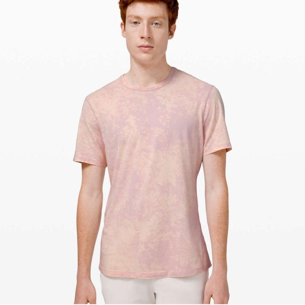 Lululemon 5 Year Basic Tee in Cloudy Wash Misty Pink Men's Size Medium